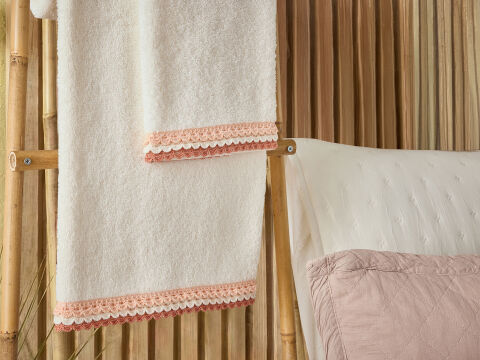 Boho Chic Spring Yüz Havlusu Esella Dantelli