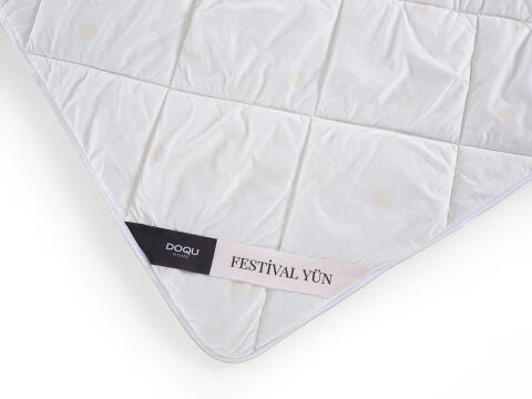Festival Yün Yorgan Tek Kişilik - Beyaz