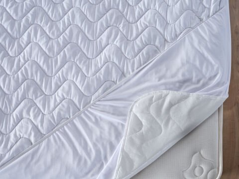 Comfyline Pamuk Sıvı Geçirmez Fitted Alez