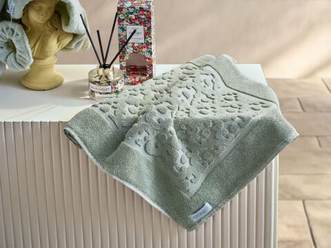 Leris Bouquet Ayak Havlusu