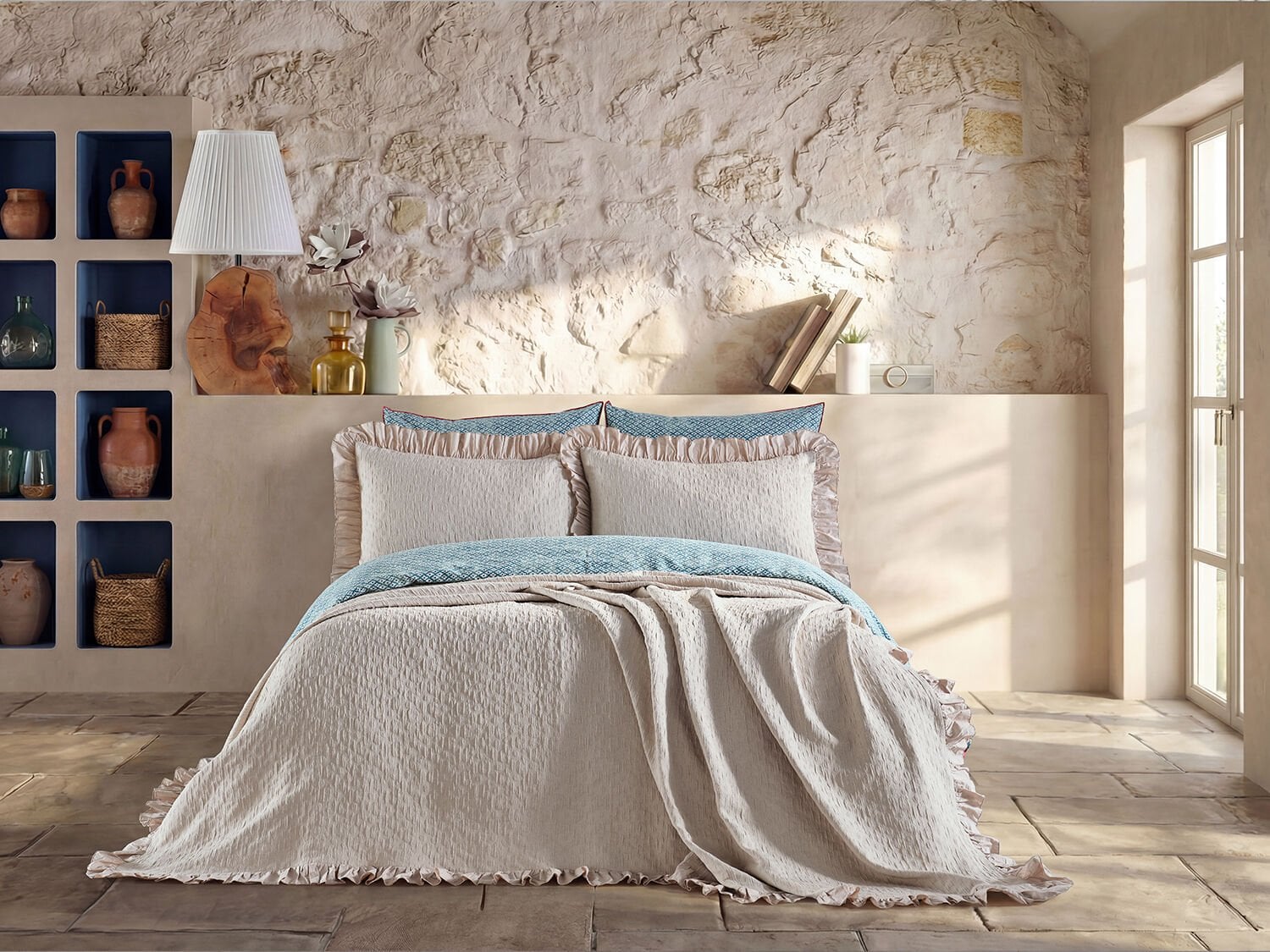 Leris Bouquet Fırfırlı Yatak Örtüsü