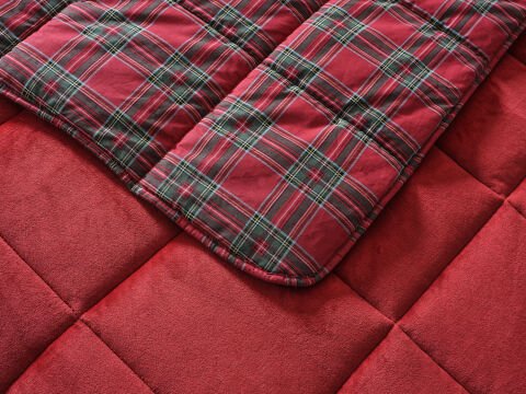 Marla Next Comforter Set
